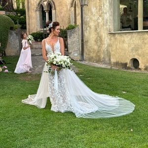 Berta 18-108 size 2 wedding gown